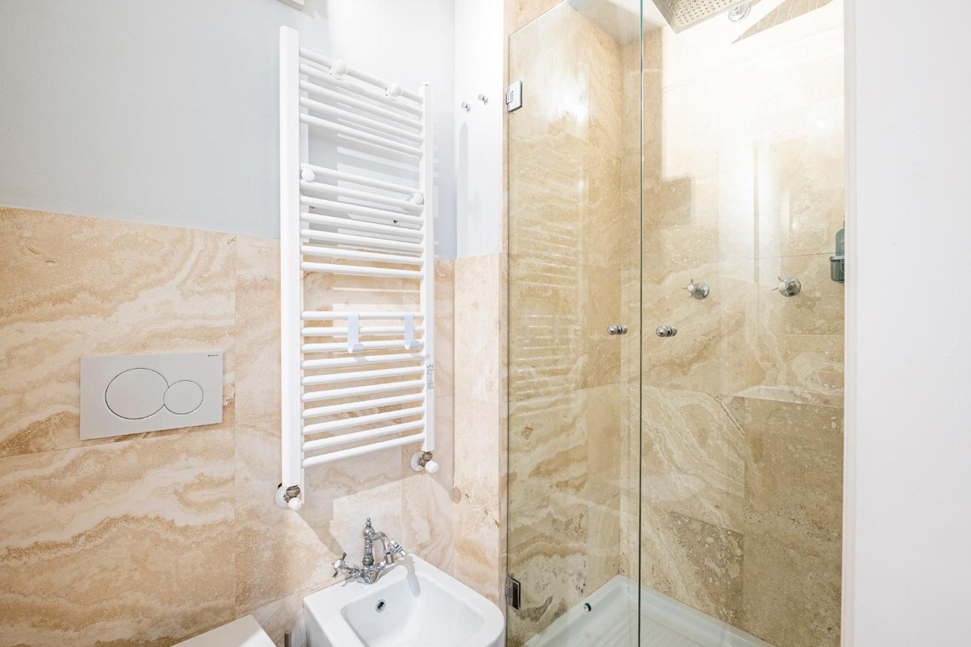Suite In Pz. Michelangelo: Due Camere Con Due Bagni フィレンツェ エクステリア 写真