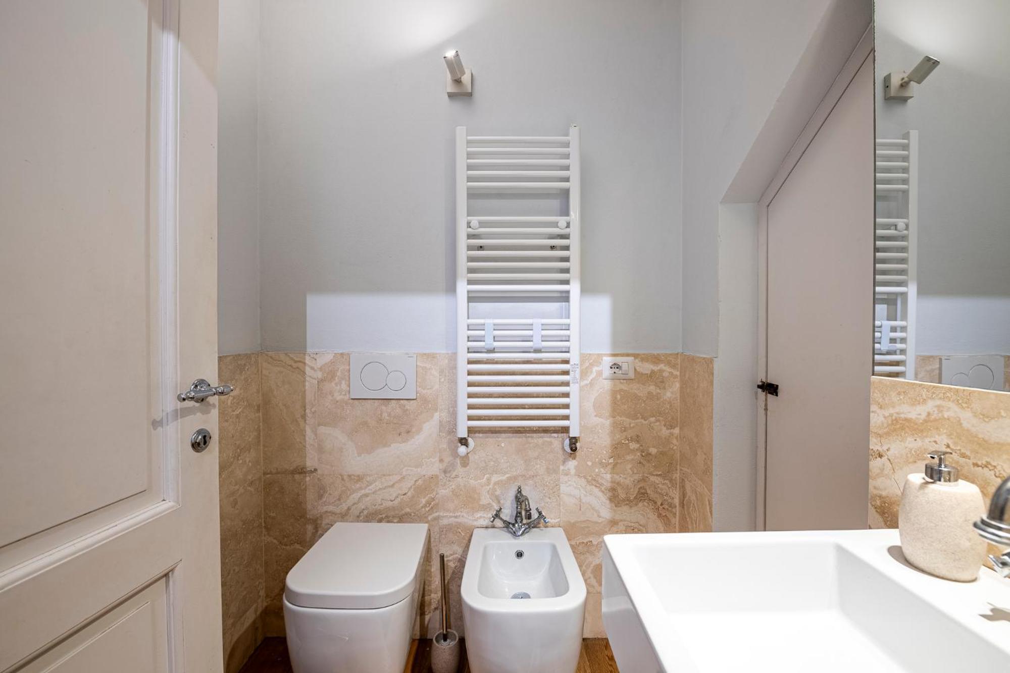 Suite In Pz. Michelangelo: Due Camere Con Due Bagni フィレンツェ エクステリア 写真