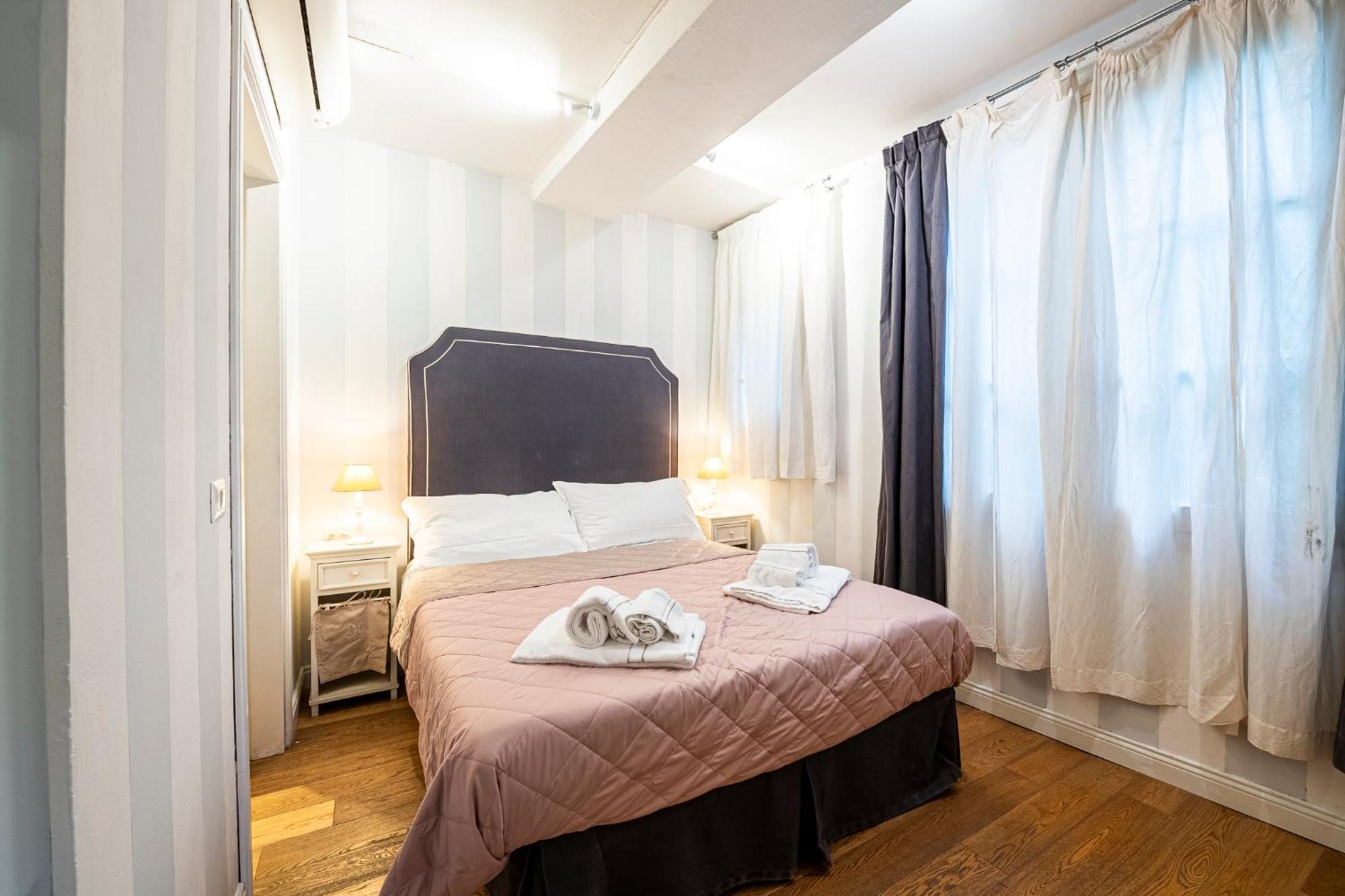 Suite In Pz. Michelangelo: Due Camere Con Due Bagni フィレンツェ エクステリア 写真
